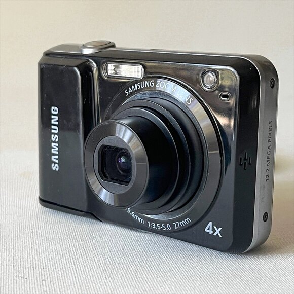 Samsung ES25 12.2MP Compact Digital Camera Black - Picture 11 of 11